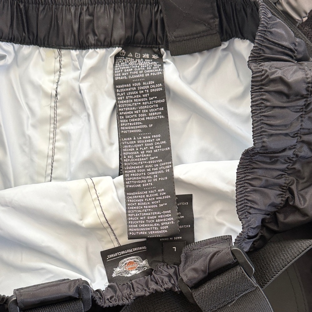 Harley-Davidson Rain Gear - Picture 11 of 14